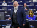 Frans Timmermans durante un dibattito all'Europarlamento (ANSA)