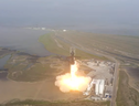 Il lancio che segna l'inizio del test in volo di Staeship con il razzo Super Heavy, entrambi della SpaceX (fonte: SpaceX) (ANSA)