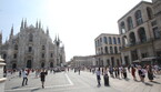 Turisti Milano: coda record per entrare in Duomo (ANSA)