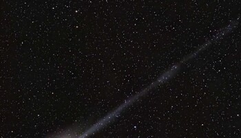 La cometa La Cometa C2022 E3 ZTF fotografata da Rolando Ligustri (fonte: Rolando Ligustri/UAI) (ANSA)