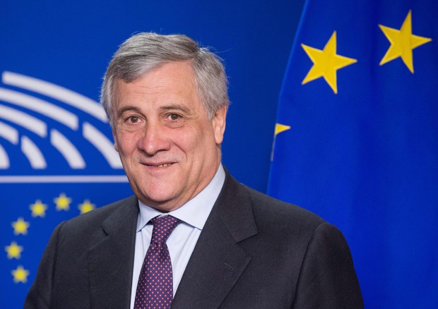 Eurobarometro: Tajani, su dati Italia non culliamoci su allori © EPA