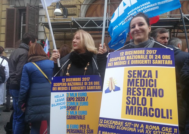 Manifestazione sciopero medici a Roma © ANSA
