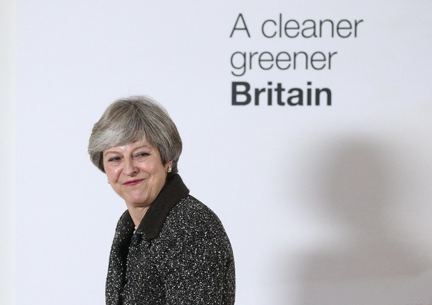 Prime Minister Theresa May 25-year plan for the environment © EPA
