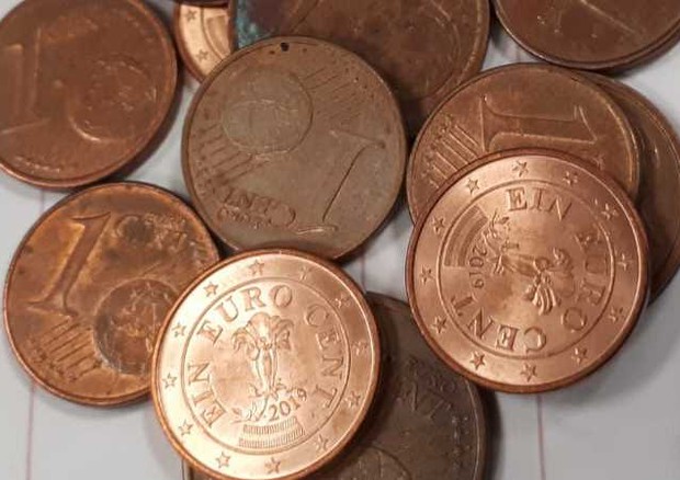 Ue valuta dismissione monete da 1-2 centesimi © Ansa