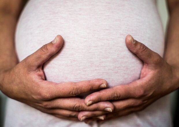 Istat: nuovo record calo natalità, meno nati anche nel 2022 © EPA