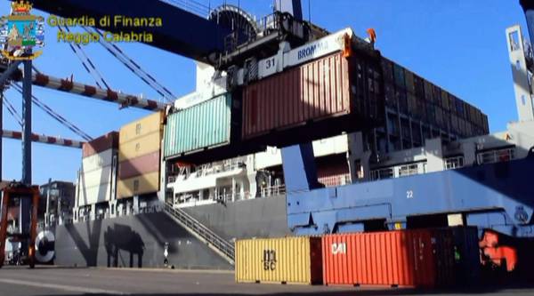 Porti: siglato accordo, oltre 74 mln per scali calabresi