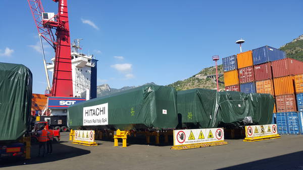 Due nuove maxi-gru consegnate a Salerno Container Terminal