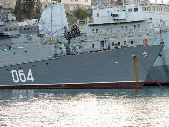 Collisione nel Mar Egeo tra una nave guerra russa e un cargo