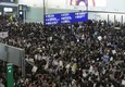 Hong Kong, dimostranti in aeroporto: cancellati i voli © ANSA