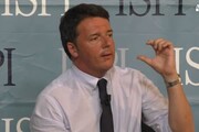 Immigrazione, Renzi: 'Numeri non sostenibili. Non li reggiamo'