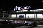 Partito l'ultimo volo da Linate, al via chiusura per 3 mesi