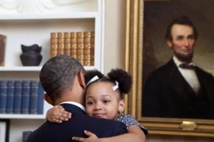 Trump: #thankobamain4words, Twitter ringrazia Obama (ANSA)