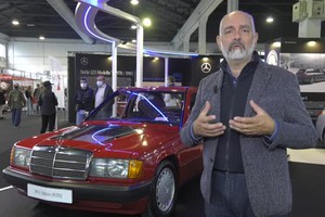 Mercedes SLK festeggia i 25 anni (ANSA)
