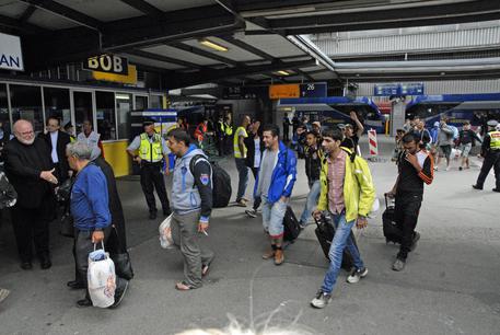 Treno con oltre 500 migranti arrivato a Monaco (archivio) © ANSA