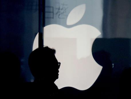 Apple punta a ottenere 1 mld di danni da Samsung © ANSA