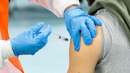 Covid: vaccinazioni © AFP