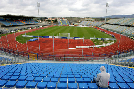 Il campo da gioco visto da una curva dello stadio Carlo Castellani di Empoli © ANSA