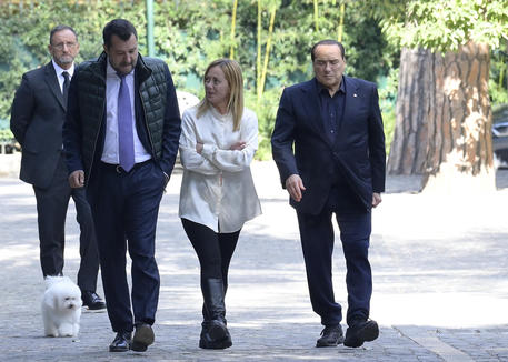 Matteo Salvini, Giorgia Meloni e Silvio Berlusconi © ANSA