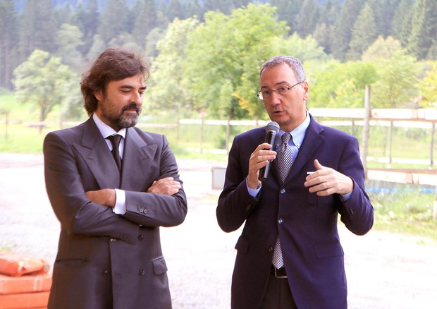 Giuseppe Scigliano, titolare della Bodino (sx) con il vicesidente della Regione FVG, Sergio Bolzonello © ANSA