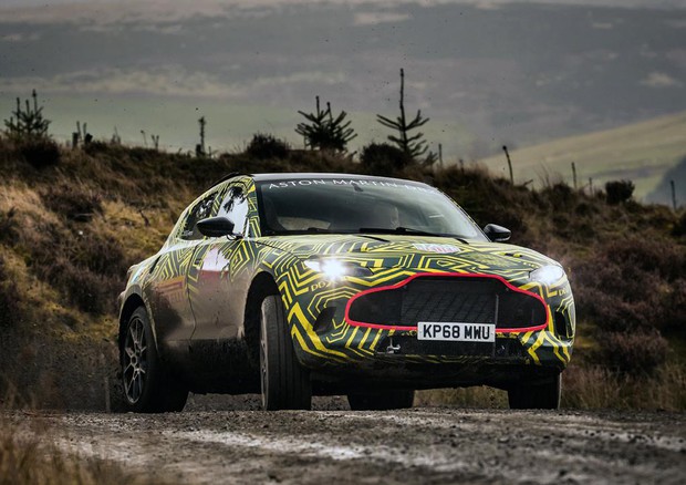 Aston Martin DBX, il primo supersuv non sar 100% elettrico © ANSA