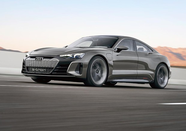 e-Tron GT sportiva EV che fa bene al design delle altre Audi © Audi Press