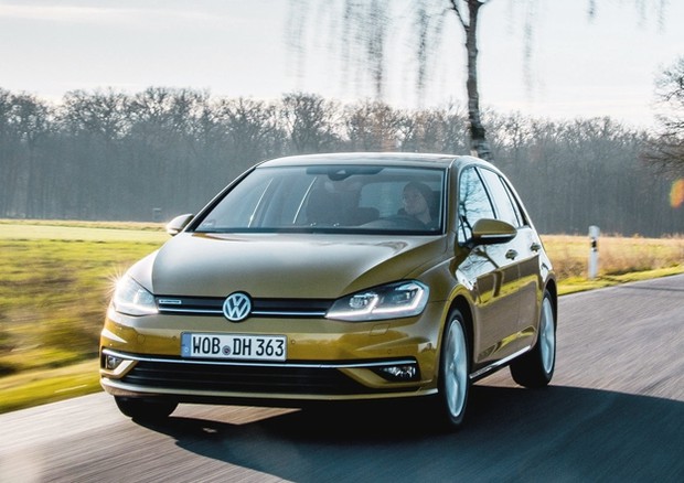 Volkswagen lancia Golf a benzina che consuma come un diesel © Volkswagen 