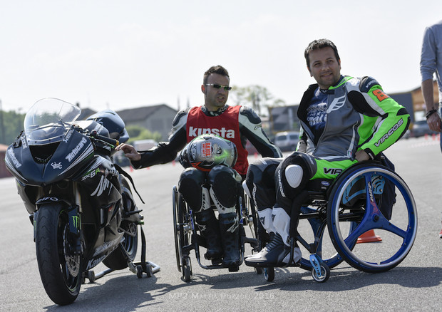 Disabili in pista in moto al Tazio Nuvolari per corsi guida © Di.Di. Onlus