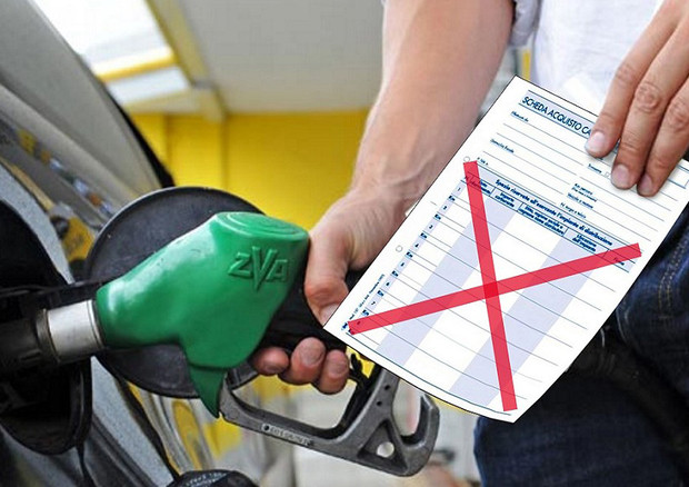 Sì del Senato per spostare a gennaio l'abolizione della carta carburante © Confcommercio Modena