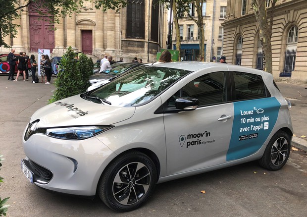 Renault, car sharing elettrico a Parigi con Zoe e Twizy © ANSA