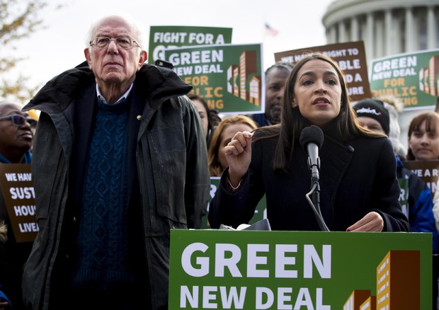 Bernie Sanders e Alexandria Ocasio-Cortez (foto: EPA)