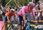 Giro: Carapaz più rosa grazie a Nibali, Roglic in tilt © Ansa