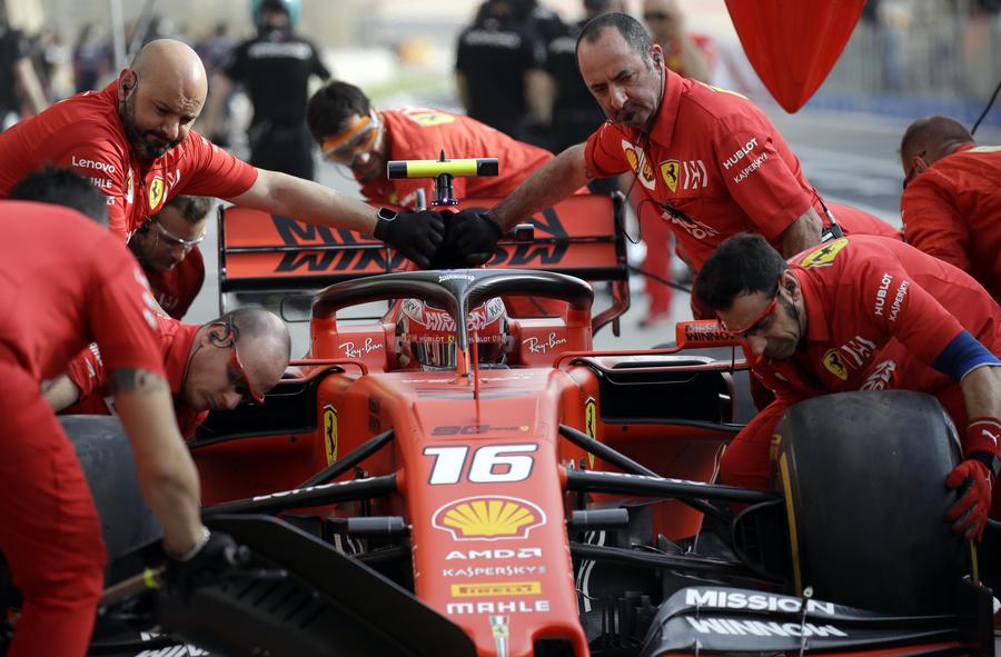 F1: Bahrain; Leclerc e Vettel, Ferrari domina le 3/e libere © 