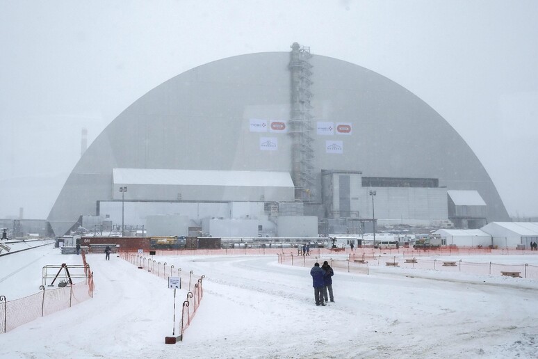 Attacco hacker ai sistemi che controllano la qualità dell 'aria all 'interno del sarcofago della centrale di Chernobyl © ANSA/EPA