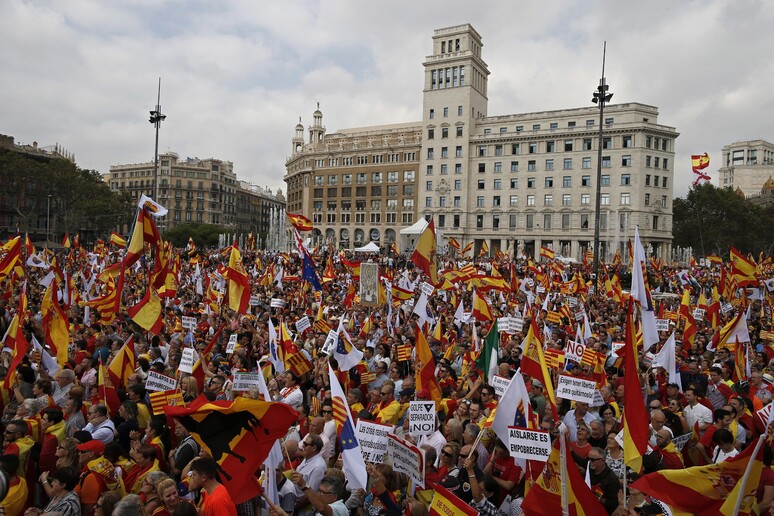 Festa nazionale in Spagna © ANSA/AP