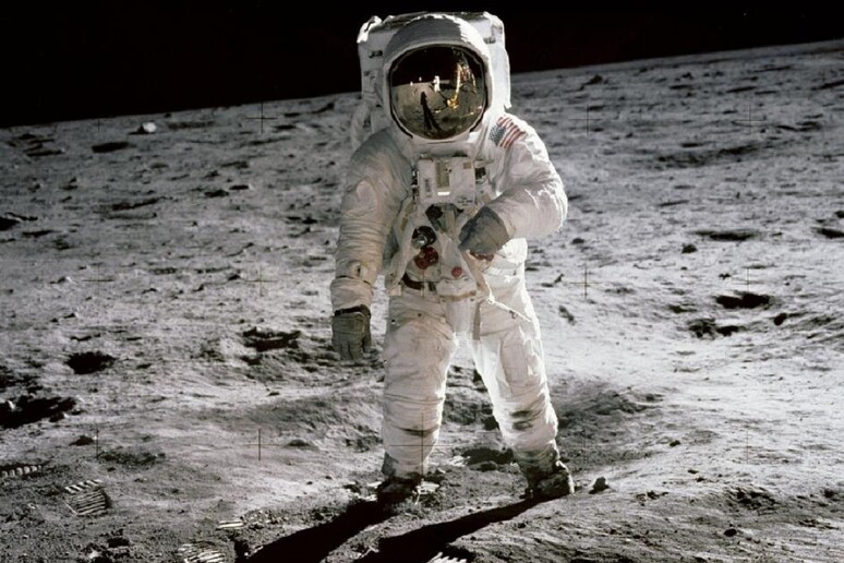 L’astronauta Buzz Aldrin sulla Luna durante la missione Apollo 11 (fonte: NASA) - RIPRODUZIONE RISERVATA