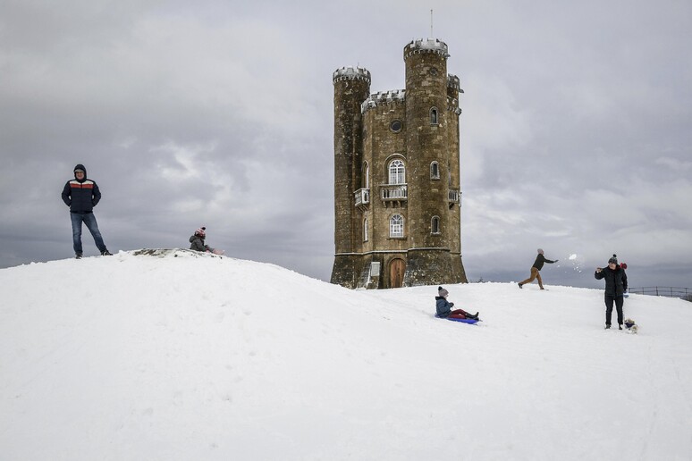 La Gran Bretagna sotto la neve © ANSA/AP