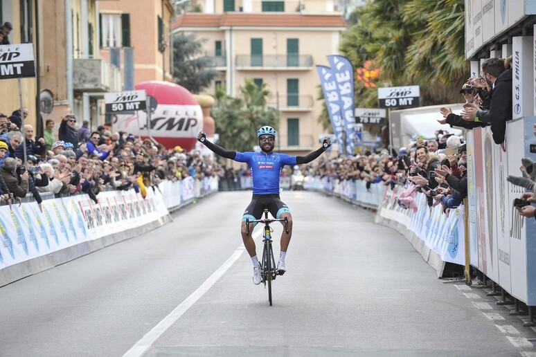 Ciclismo: Moser vince il trofeo Laigueglia - RIPRODUZIONE RISERVATA