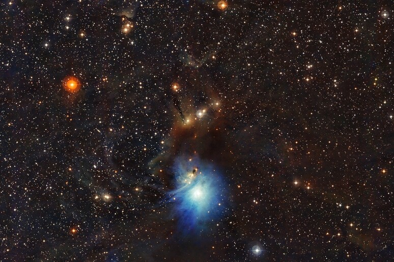 La nebulosa IC 2631 nella costellazione del Camaleonte (fonte: ESO) - RIPRODUZIONE RISERVATA
