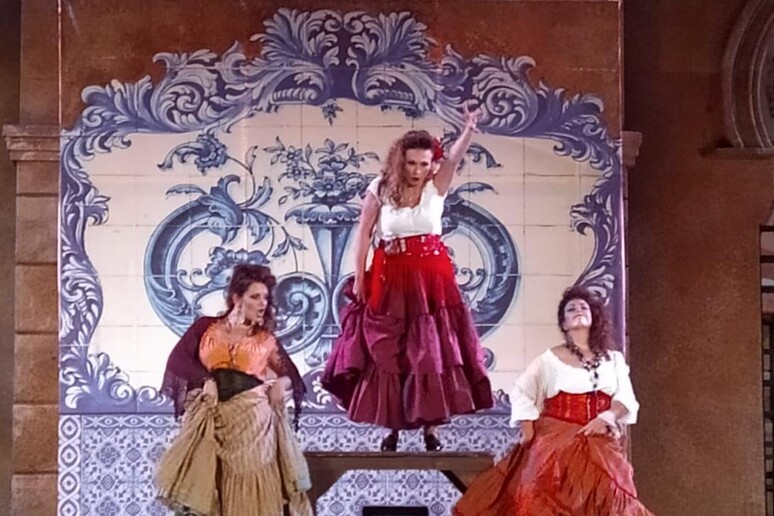 A Taormina una Carmen che strappa applausi - RIPRODUZIONE RISERVATA