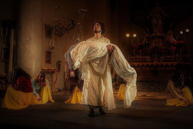 Teatro:  'Agata, la Santa Fanciulla ' alla Badia di Catania - RIPRODUZIONE RISERVATA