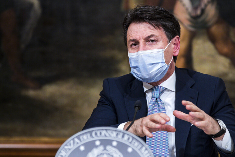 Italian Prime Minister Conte 's press conference on Covid-19 emergency - RIPRODUZIONE RISERVATA