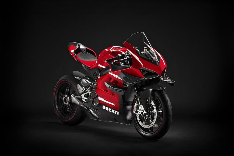 Ducati Superleggera V4, superbike estrema in 500 esemplari - RIPRODUZIONE RISERVATA