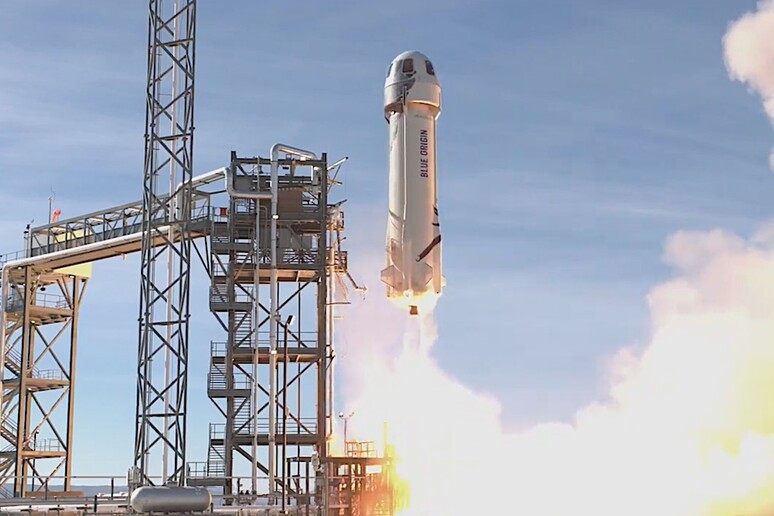 il lancio del New Shepard di Blue Origin (fonte: Blue Origin) - RIPRODUZIONE RISERVATA
