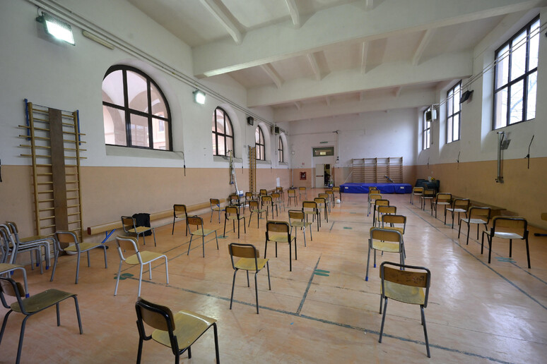 L 'interno di una scuola (Foto d 'archivio) - RIPRODUZIONE RISERVATA