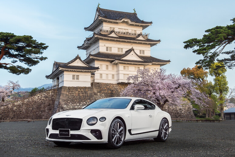 Bentley Continental GT V8, è Equinox solo per il Giappone © ANSA/Bentley