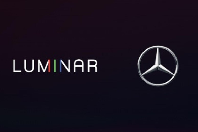 Mercedes: partnership con Luminar per la guida automatizzata © ANSA/Web