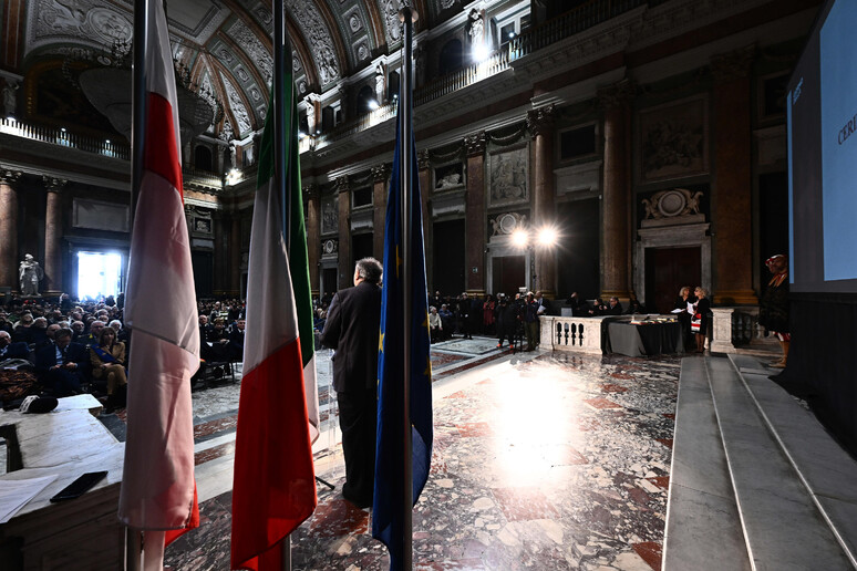 Giorno della Memoria, cerimonia ufficiale a palazzo Ducale di Genova - RIPRODUZIONE RISERVATA