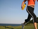 Tenta violenza su donna che fa jogging (ANSA)