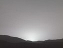 Particolare del primo tramonto marziano ripreso da Perseverance (fonte: Perseverance/NASA, Twitter) (ANSA)