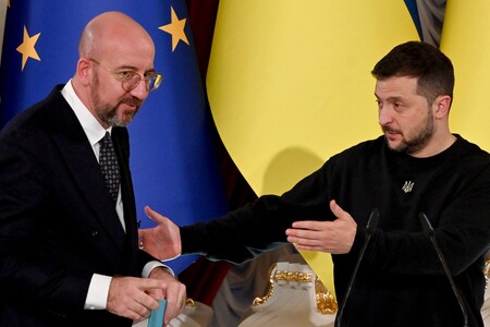 Michel sente Zelensky, "l'Unione sosterrà l'Ucraina finché servirà"